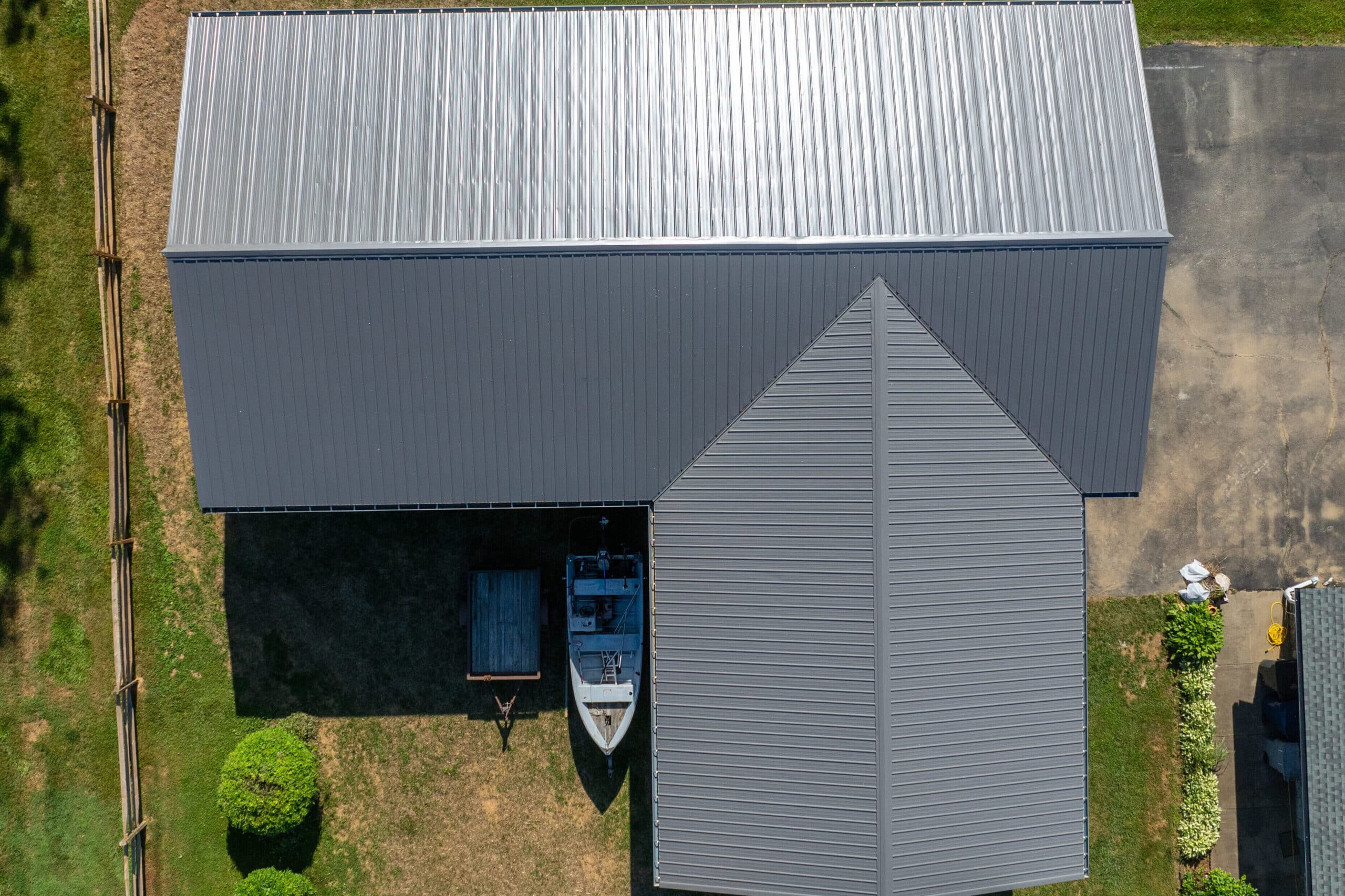 Gray Wagler Panel metal roofing on a garage in Maryland near Elkton