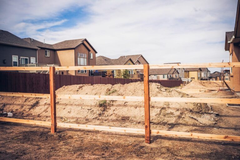 metal-panel-fencing-structure-in-pottstown-pa