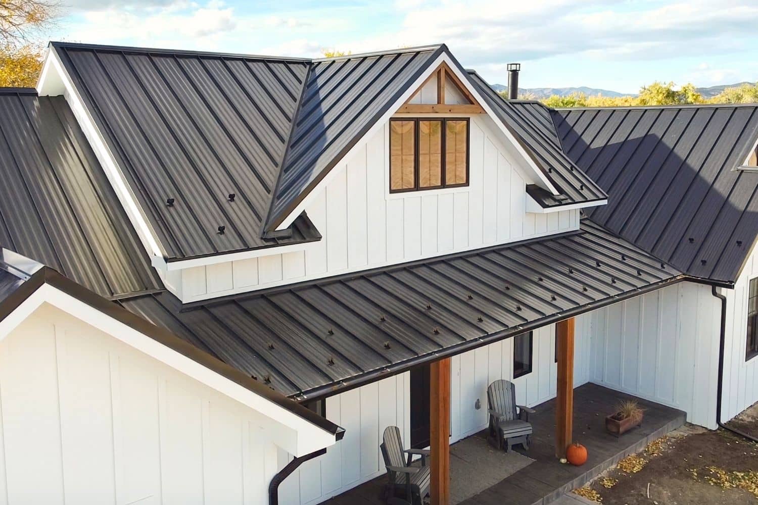 Metal Roofing vs Asphalt Shingles Guide | Wagler Steel